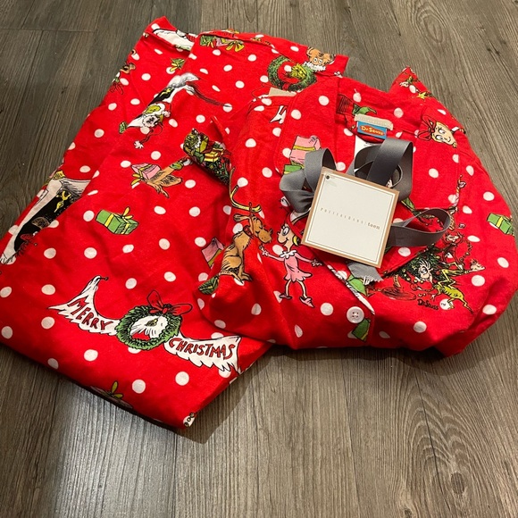 POTTERY BARN TEEN GRINCH PJS NEVER WORN - Picture 4 of 4